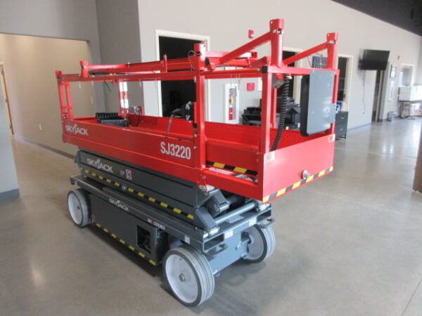 NEW 2026 SKYJACK SJ3220 Scissor Lift – 6′ Powered Deck-Extension