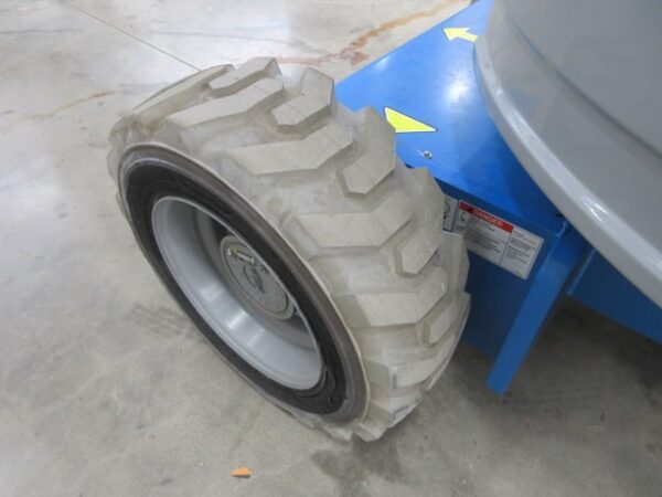 NEW​ 2025 GENIE Z-34/22 RT Articulating Boom Lift