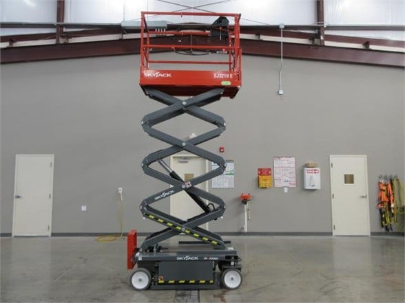 NEW 2025 SKYJACK SJ3219 E Scissor Lift